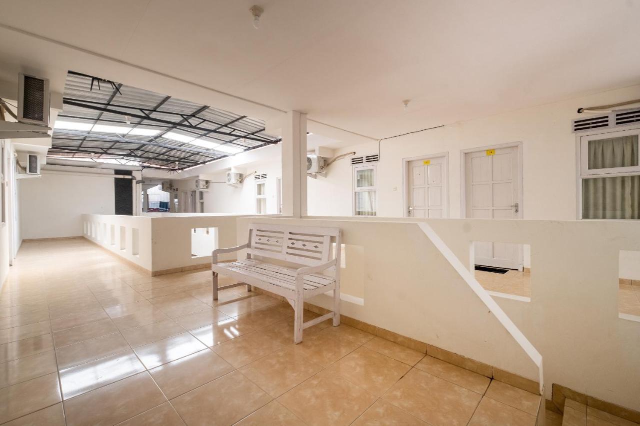 Hotel Oyo 2173 Bnv House Babarsari Maguwo Esterno foto